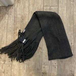 Thick and warm charcoal grey scarf